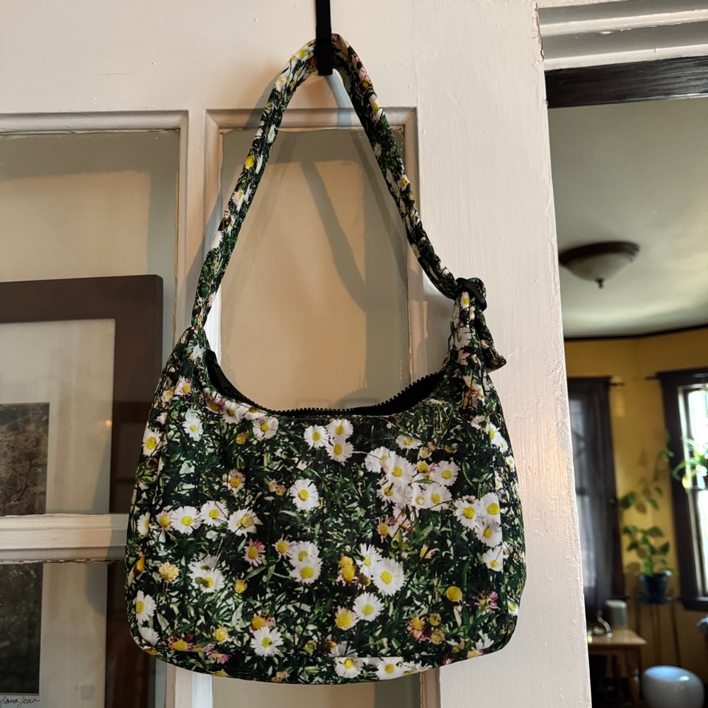 BAGGU mini nylon shoulder bag -Daisy